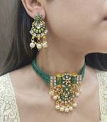 Green Choker Set