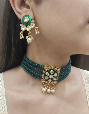 Green Choker Set 1
