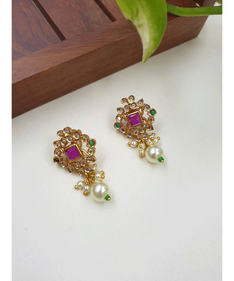 Sleek kempu stone studded floral designer choker with earrings