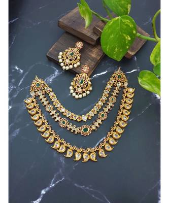 Grand three layers bridal necklace with earrings 1