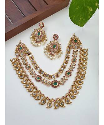 Grand three layers bridal necklace with earrings 3
