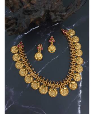 Stunning and traditional kasu necklace with earrings 1