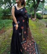 Matka Muslin Jamdani Saree