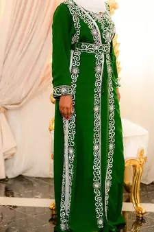 Green Zari Stone Work Georgette Islamic Style Beads Embedded Partywear Kaftan Long Gown Evening wear Dubai kaftan