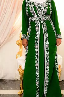 Green Zari Stone Work Georgette Islamic Style Beads Embedded Partywear Kaftan Long Gown Evening wear Dubai kaftan
