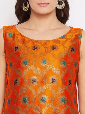 Silk Blend Woven Kurta Pallazos and Dupatta Set 5