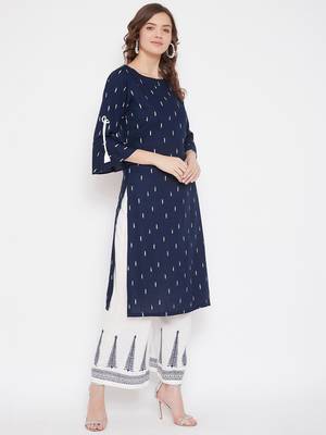 White and Peach Printed Tiered Maxi Dress   Floor Length   Round Neck  Ruffled Sleeves 3