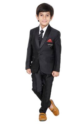 DKGF Boys 5-Piece Suit 1