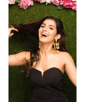 Eris Gold Statement Geometric Earrings 1