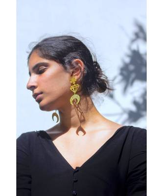 Triple Element Gold Dangle Earrings 4