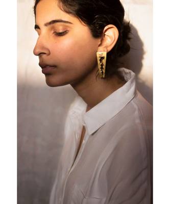Cut Gold Unique Earrings 1