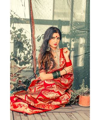 Aditri Red Silk Saree with Blouse 2
