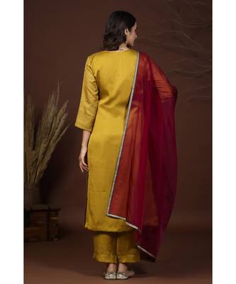 golden silk kurta set with handwork embroidery 2