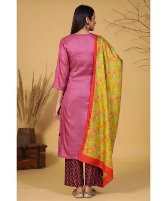 purple handwork kurta set with floral dupatta 2