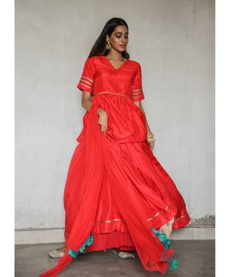 red lehenga set with net dupatta 1