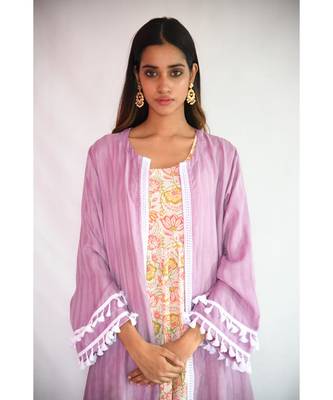 lilac shrug with floral dress 3