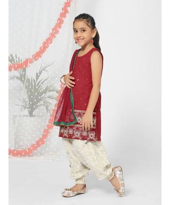 Embelished Red Kurta Patiyala Set for Girls 2