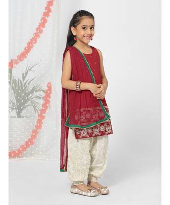 Embelished Red Kurta Patiyala Set for Girls 3