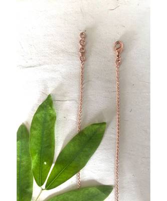 Mitali Jain Fleur Rose Gold Minimal Flower Necklace 3