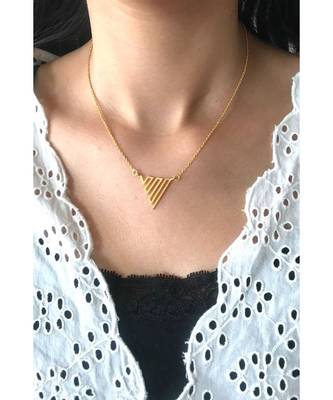 Mitali Jain Zig Zag Gold Geometric Necklace 1