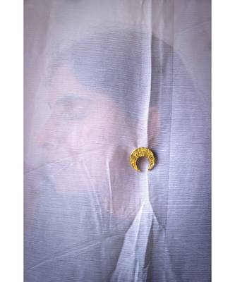 Mitali Jain Horseshoe Gold Delicate studs 3