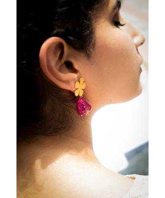 Mitali Jain Fleur Stone Gold Pink Dainty Flower Earrings 2