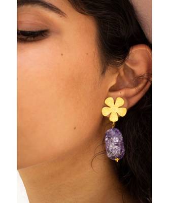 Mitali Jain Fleur Stone Gold Purple Dainty Flower Earrings 1
