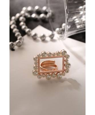 Mitali Jain Margaret Rose Gold Frame Ring 3