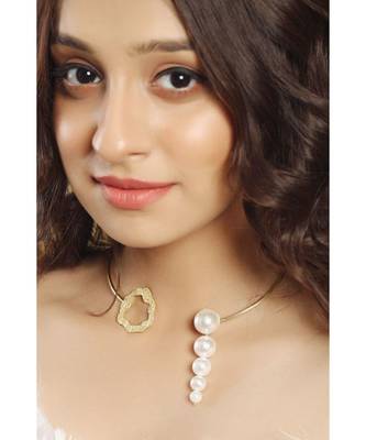 Mitali Jain Audrey Gold Statement Choker 1