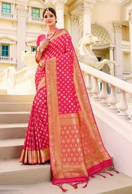 Pink woven silk saree with blouse 1