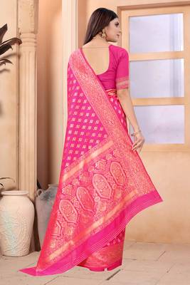 Light rani pink woven art silk saree with blouse 4
