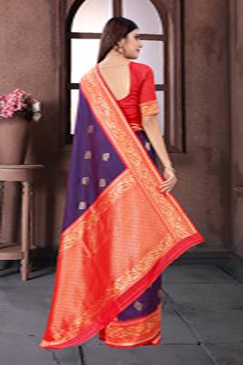 Red woven art silk saree with blouse 4