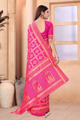 Pink woven art silk saree with blouse 4