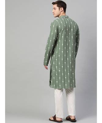 Green & White Printed Straight Kurta With Pyjama 5