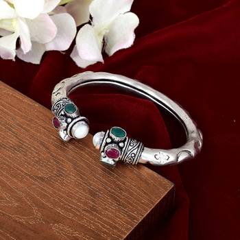 Antique Oxidized Silver Tone Traditional Bangle For Women 1