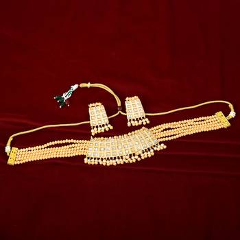 Peach Tone Beaded Traditional Kundan Choker Set For Women  1