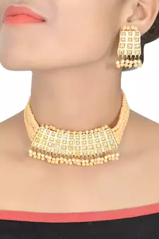 Peach Tone Beaded Traditional Kundan Choker Set For Women 