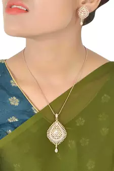 Rose Gold Plated American Diamond Pendant Set With Chain For Women