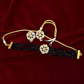 Black Onyx Beaded Traditional Choker Set For Women 1