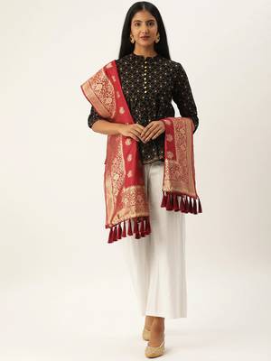 VASTRANAND Red & Gold-Coloured Woven Design Dupatta 2