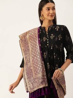 VASTRANAND Purple & Golden Woven Design Dupatta 1