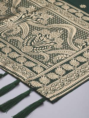 VASTRANAND Green & Gold-Toned Woven Design Dupatta 3