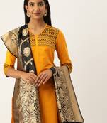 VASTRANAND Black & Gold-Toned Woven Design Dupatta