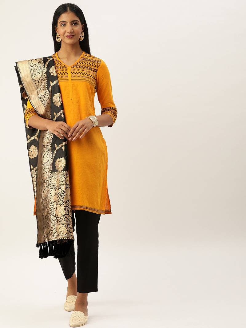 VASTRANAND Black & Gold-Toned Woven Design Dupatta