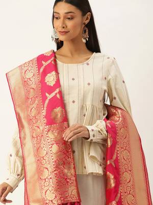 VASTRANAND Pink & Gold-Toned Woven Design Dupatta 1