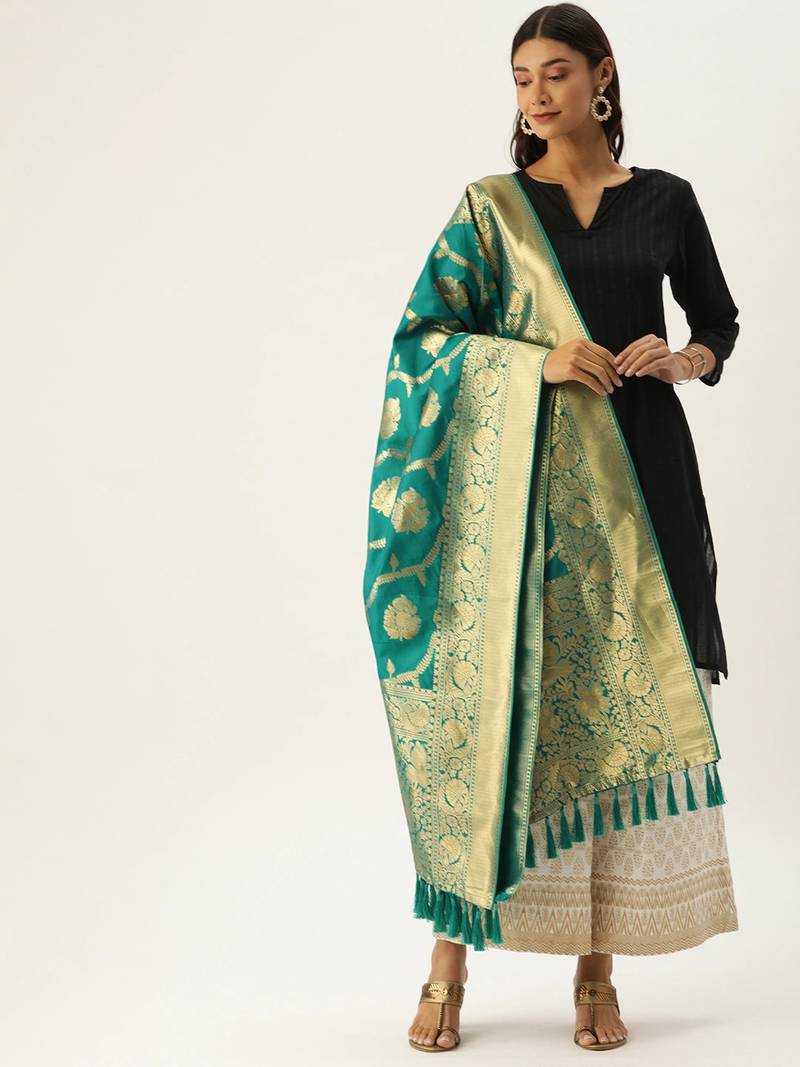 VASTRANAND Teal Green & Gold-Toned Woven Design Dupatta
