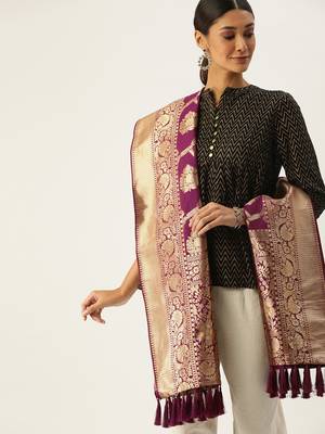 VASTRANAND Burgundy & Gold-Coloured Woven Design Dupatta 1