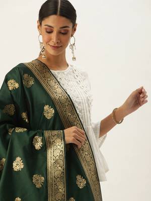 VASTRANAND Green & Gold-Coloured Woven Design Dupatta 1