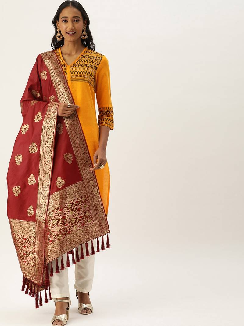 VASTRANAND Rust Red & Gold-Toned Woven Design Dupatta