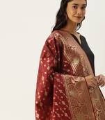 VASTRANAND Rust Red & Gold-Toned Woven Design Dupatta